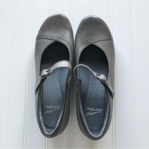 Dansko Fawna Grey Leather Mary Jane Size 39
